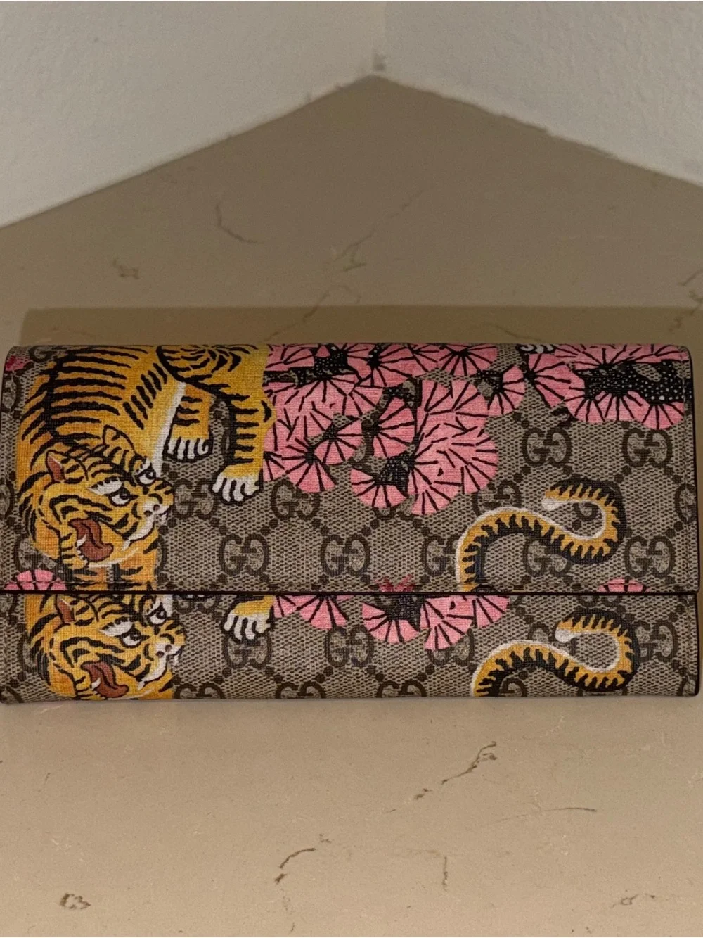 Gucci GG Supreme Floral & Tiger Continental Wallet - Pink & Yellow